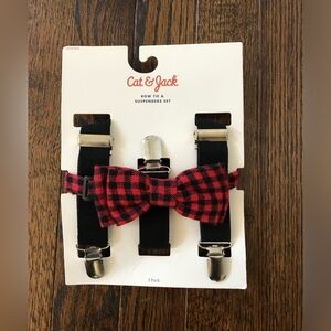 *NEW IN PACKAGE* Cat & Jack Boys 2-Piece Buffalo Checkered Bow Tie & Suspenders